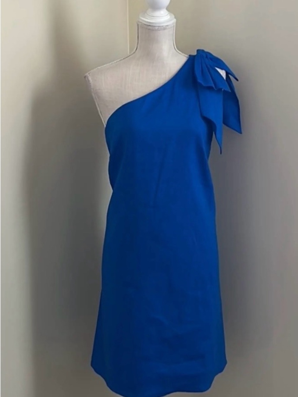ANTONIO MELANI One-Shoulder Royal Blue Mini Dress with Shoulder Bow